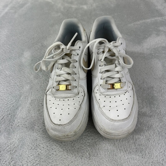 Nike Air Force 1 Essential White Beige Women's Size 7 5 - Picture 7 of 14